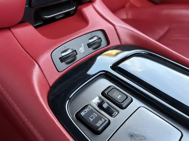 レクサス ＳＣ 430 三重県 2007(平19)年 7.6万km ホワイトパールクリスタルシャイン ♪走行75675km/♪電動オープン/♪マークレビンソン/赤革シート/前席メモリ付パワーシート/前席シートヒーター/純正ナビ/・DTV・CD6連チェンジャー・MD/バックカメラ/前後ドライブレコーダー/HIDヘッドライト/フォグライト/オートライト/電格ミラー/クルーズコントロール/ウッドコンビステアリング/ステアリングスイッチ/ウッドパネル/フロアマット/ETC/サイド/ニーエアバック