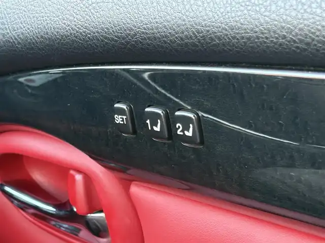 レクサス ＳＣ 430 三重県 2007(平19)年 7.6万km ホワイトパールクリスタルシャイン ♪走行75675km/♪電動オープン/♪マークレビンソン/赤革シート/前席メモリ付パワーシート/前席シートヒーター/純正ナビ/・DTV・CD6連チェンジャー・MD/バックカメラ/前後ドライブレコーダー/HIDヘッドライト/フォグライト/オートライト/電格ミラー/クルーズコントロール/ウッドコンビステアリング/ステアリングスイッチ/ウッドパネル/フロアマット/ETC/サイド/ニーエアバック