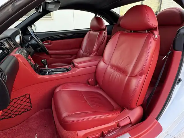 レクサス ＳＣ 430 三重県 2007(平19)年 7.6万km ホワイトパールクリスタルシャイン ♪走行75675km/♪電動オープン/♪マークレビンソン/赤革シート/前席メモリ付パワーシート/前席シートヒーター/純正ナビ/・DTV・CD6連チェンジャー・MD/バックカメラ/前後ドライブレコーダー/HIDヘッドライト/フォグライト/オートライト/電格ミラー/クルーズコントロール/ウッドコンビステアリング/ステアリングスイッチ/ウッドパネル/フロアマット/ETC/サイド/ニーエアバック