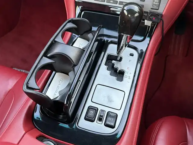 レクサス ＳＣ 430 三重県 2007(平19)年 7.6万km ホワイトパールクリスタルシャイン ♪走行75675km/♪電動オープン/♪マークレビンソン/赤革シート/前席メモリ付パワーシート/前席シートヒーター/純正ナビ/・DTV・CD6連チェンジャー・MD/バックカメラ/前後ドライブレコーダー/HIDヘッドライト/フォグライト/オートライト/電格ミラー/クルーズコントロール/ウッドコンビステアリング/ステアリングスイッチ/ウッドパネル/フロアマット/ETC/サイド/ニーエアバック