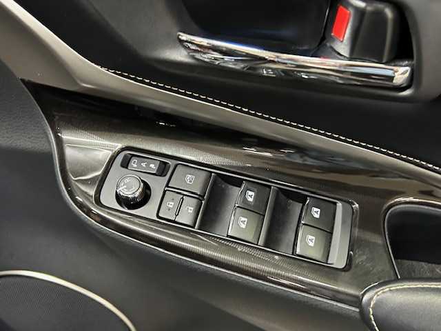 トヨタ ハリアー ハイブリッド プレミアム 道央・札幌 2018(平30)年 4.8万km ブラック 【2509042266】/トヨタセーフティセンス　/モデリスタエアロ　/ナビ　/フルセグＴＶ　/バックカメラ　/ハーフレザーシート　/運転席電動シート　/ＤＩＡＮＥＬＬＡ１８インチアルミホイール　/コーナーセンサー　/レーダークルーズ　/ＥＴＣ