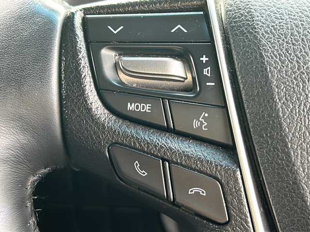 トヨタ アルファード S Cパッケージ 茨城県 2020(令2)年 6.1万km ブラック 後席フリップダウンモニター/純正メモリナビ/(地デジTV・CD・DVD・BT・USB・ラジオ再生)/両側パワースライドドア/レーダークルーズコントロール/レーンアシスト/衝突軽減ブレーキ/コーナーセンサー/BSM/本革レザーシート/シートベンチレーション/オットマン/パワーシート/ビルトインETC/バックカメラ/ドライブレコーダー/オートライト/LEDヘッドライト/純正18inアルミホイール/純正フロアマット/スマートキー/スペアキー