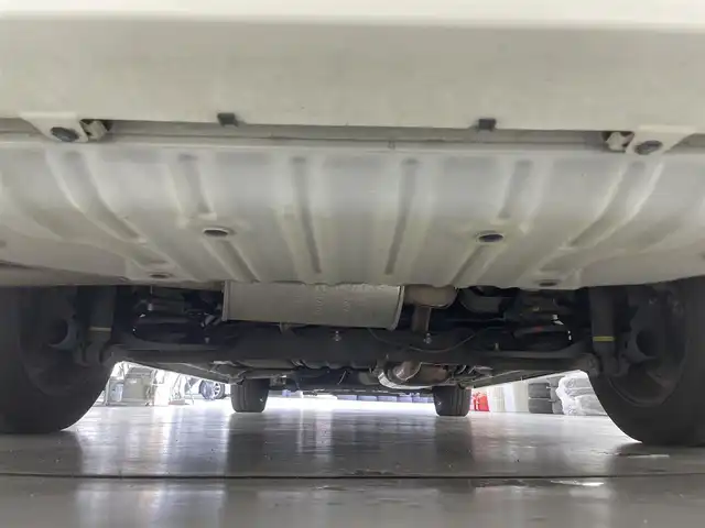 日産 セレナ ハイウェイスター プロパイロットED 滋賀県 2016(平28)年 6.8万km ブリリアントホワイトパール 純正９インチナビ/Bluetooth/CD/DVD/BR/USB/HDMI/フルセグ/前後ドラレコ/前後ソナー/衝突軽減/バックカメラ/プロパイロット/電子パーキング/オートライト/LEDヘッドライト/両側電動スライド/WAC/フリップダウンモニター/プッシュスタート/スマートキー/ステアリングリモコン/ビルトインETC