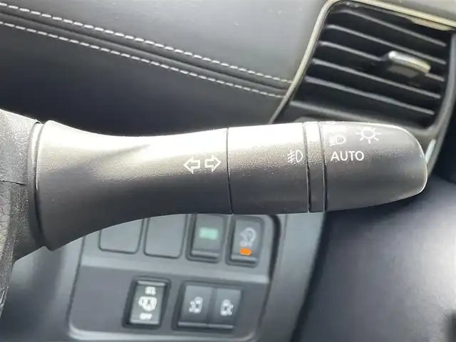 日産 セレナ ハイウェイスター プロパイロットED 滋賀県 2016(平28)年 6.8万km ブリリアントホワイトパール 純正９インチナビ/Bluetooth/CD/DVD/BR/USB/HDMI/フルセグ/前後ドラレコ/前後ソナー/衝突軽減/バックカメラ/プロパイロット/電子パーキング/オートライト/LEDヘッドライト/両側電動スライド/WAC/フリップダウンモニター/プッシュスタート/スマートキー/ステアリングリモコン/ビルトインETC