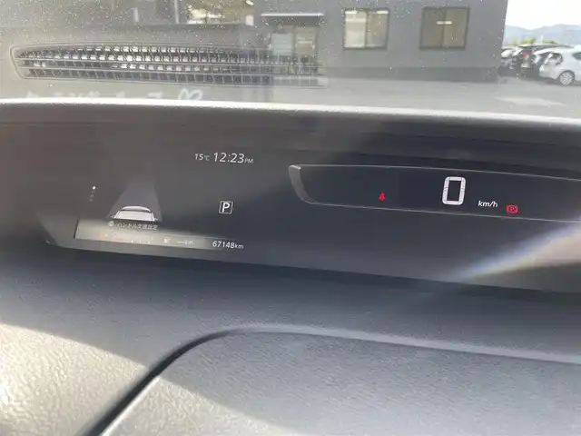 日産 セレナ ハイウェイスター プロパイロットED 滋賀県 2016(平28)年 6.8万km ブリリアントホワイトパール 純正９インチナビ/Bluetooth/CD/DVD/BR/USB/HDMI/フルセグ/前後ドラレコ/前後ソナー/衝突軽減/バックカメラ/プロパイロット/電子パーキング/オートライト/LEDヘッドライト/両側電動スライド/WAC/フリップダウンモニター/プッシュスタート/スマートキー/ステアリングリモコン/ビルトインETC