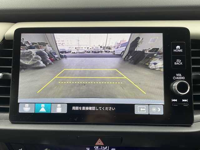 ホンダ フィット e:HEVホーム メゾン 栃木県 2021(令3)年 3.5万km 白 純正ナビ/（BT/Apple CarPlay/Android Auto/フルセグ/AM/FM)/ホンダセンシング/衝突軽減システム/車線逸脱抑制機能/パーキングサポートブレーキ/先行車発進お知らせ　/横滑り防止　/標識認識機能　/追従走行付きクルーズコントロール　/電動格納ミラー/ステアリングスイッチ/純正アルミホイール/純正フロアマット/ETC2.0　/ドライブレコーダー/プッシュスタート/スマートキー