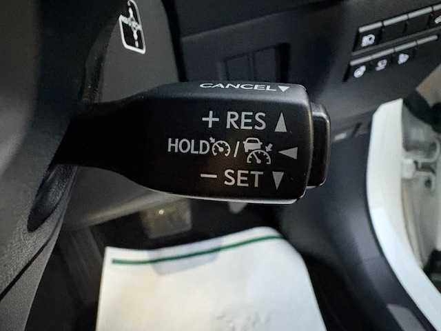 レクサス ＮＸ 300h Iパッケージ 大阪府 2019(平31)年 4.1万km ソニッククォーツ ナビ　/フルセグ　/Ｂｌｕｅｔｏｏｔｈ　/バックカメラ　/レザーシート　/シートヒーター　/ステアリングヒーター　/メモリーシート　/パワーバックドア　/レーダークルーズコントロール　/前後ドラレコ　/ＥＴＣ　/三眼LEDヘッドライト/OP18インチアルミ