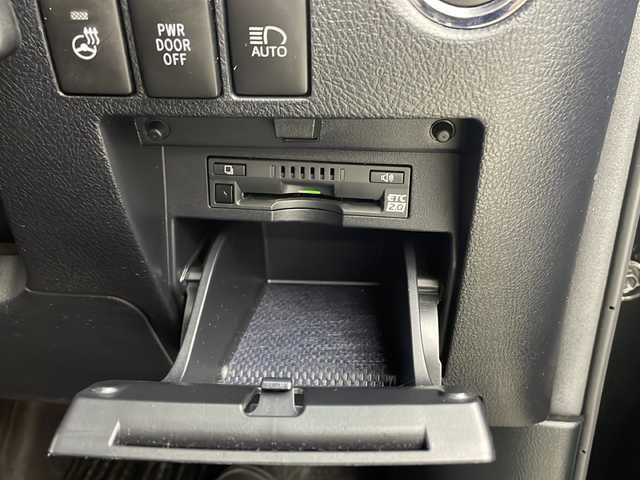 トヨタ ヴェルファイア Z Gエディション 大阪府 2019(令1)年 4.3万km ブラック ツインムーンルーフ/モデリスタエアロ/純正10インチナビ(フルセグTV/AM/FM/CD/DVD/BT)/純正12インチフリップダウンモニター/バックカメラ/ETC/デジタルインナーミラー/toyota safety sense/・プリクラッシュセーフティ/・レーントレーシングアシスト/・レーダークルーズコントロール（全車速追従機能付）/・ロードサインアシスト/・アダプティブハイビームシステム/・オートマチックハイビーム/パワーシート(D/N/２列目)/シートヒーター(D/N)/エアシート(D/N)/メモリシート(D)/ステアリングヒーター/純正フロアマット/純正18インチAW