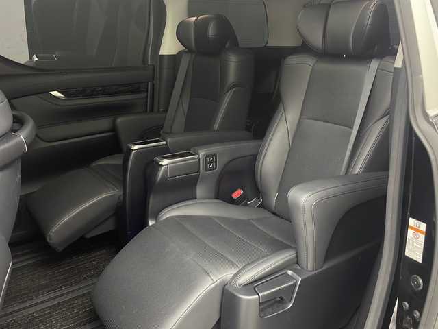 トヨタ ヴェルファイア Z Gエディション 大阪府 2019(令1)年 4.3万km ブラック ツインムーンルーフ/モデリスタエアロ/純正10インチナビ(フルセグTV/AM/FM/CD/DVD/BT)/純正12インチフリップダウンモニター/バックカメラ/ETC/デジタルインナーミラー/toyota safety sense/・プリクラッシュセーフティ/・レーントレーシングアシスト/・レーダークルーズコントロール（全車速追従機能付）/・ロードサインアシスト/・アダプティブハイビームシステム/・オートマチックハイビーム/パワーシート(D/N/２列目)/シートヒーター(D/N)/エアシート(D/N)/メモリシート(D)/ステアリングヒーター/純正フロアマット/純正18インチAW