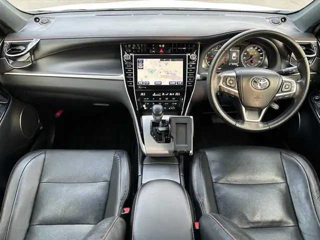 トヨタ ハリアー プログレス メタル&レザーP 岡山県 2017(平29)年 8.5万km ホワイトパールクリスタルシャイン 登録時走行距離84102km/JBLプレミアムサウンド/純正9.2インチナビ/フルセグTV(AM/FM/CD/DVD/Bluetooth)/アラウンドビューモニター/ETC/ドライブレコーダー/トヨタセーフティセンス/・レーダークルーズコントロール/・プリクラッシュセーフティ/・オートマチックハイビーム/・レーンキープアシスト/アイドリングストップ/横滑り防止装置/パワーバックドア/オートブレーキホールド/D/N席シートヒーター/D/N席ベンチレーション/ハーフレザーシート/シートメモリー/パワーシート/純正フロアマット/18インチ純正AW