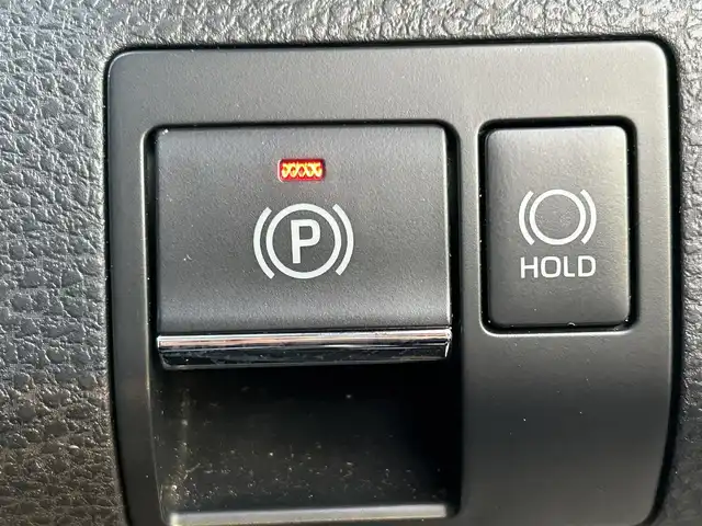 トヨタ ハリアー プログレス メタル&レザーP 岡山県 2017(平29)年 8.5万km ホワイトパールクリスタルシャイン 登録時走行距離84102km/JBLプレミアムサウンド/純正9.2インチナビ/フルセグTV(AM/FM/CD/DVD/Bluetooth)/アラウンドビューモニター/ETC/ドライブレコーダー/トヨタセーフティセンス/・レーダークルーズコントロール/・プリクラッシュセーフティ/・オートマチックハイビーム/・レーンキープアシスト/アイドリングストップ/横滑り防止装置/パワーバックドア/オートブレーキホールド/D/N席シートヒーター/D/N席ベンチレーション/ハーフレザーシート/シートメモリー/パワーシート/純正フロアマット/18インチ純正AW