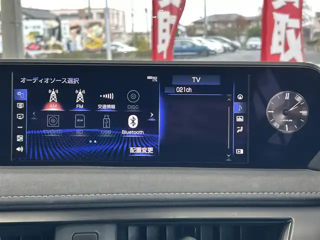 レクサス ＵＸ 200 バージョンC 茨城県 2018(平30)年 3.7万km テレーンカーキマイカM Lexsu Safety System+/純正メモリナビ/　(AM/FM/CD/DVD/Bluetooth/USB/フルセグ)/バックカメラ/ブラインドスポットモニター/前後ドライブレコーダー/追従型クルーズコントロール/ビルトインETC2.0/LEDヘッドライト/レザーシート/パワーシーター/シートヒーター/ステアリングヒーター/パワーバックドア/純正17インチアルミホイール/レーンキープアシスト/前後コーナーセンサー/オートライト