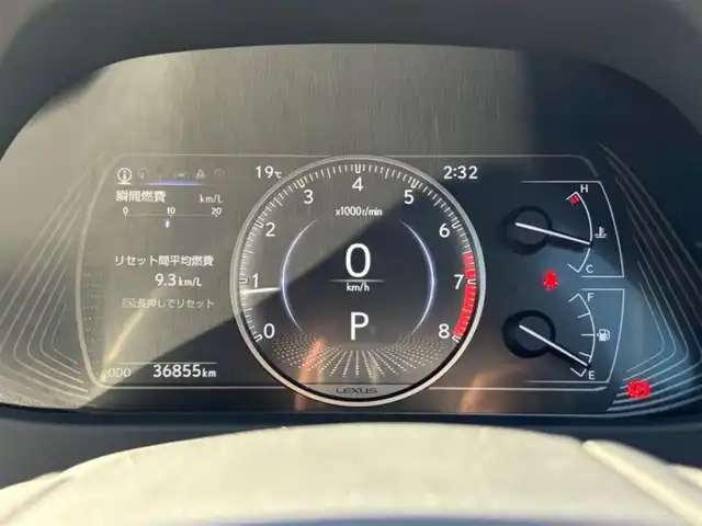 レクサス ＵＸ 200 バージョンC 茨城県 2018(平30)年 3.7万km テレーンカーキマイカM Lexsu Safety System+/純正メモリナビ/　(AM/FM/CD/DVD/Bluetooth/USB/フルセグ)/バックカメラ/ブラインドスポットモニター/前後ドライブレコーダー/追従型クルーズコントロール/ビルトインETC2.0/LEDヘッドライト/レザーシート/パワーシーター/シートヒーター/ステアリングヒーター/パワーバックドア/純正17インチアルミホイール/レーンキープアシスト/前後コーナーセンサー/オートライト