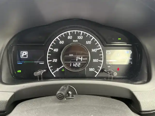 日産 ノート e－パワー X Vセレクション 愛知県 2020(令2)年 4.3万km シルバー 純正ナビ/アラウンドビューモニター/デジタルインナーミラー/エマージェンシーブレーキ/純正15インチアルミホイール/車線逸脱警報機能/LEDヘッドライト/ドライブレコーダー/Bluetooth/スマートキー/プッシュスタート/電動格納ミラー/ETC