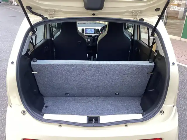 スズキ アルト L 奈良県 2017(平29)年 7万km シフォンアイボリーM 社外メモリーナビ(フルセグ・BT)/レーダーブレーキサポート/運転席シートヒーター/前後ドライブレコーダー/ETC/スペアキーあり/フロアマット/ドアバイザー