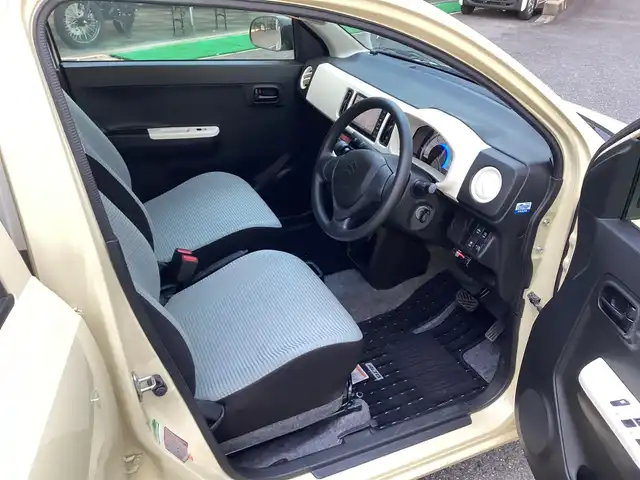 スズキ アルト L 奈良県 2017(平29)年 7万km シフォンアイボリーM 社外メモリーナビ(フルセグ・BT)/レーダーブレーキサポート/運転席シートヒーター/前後ドライブレコーダー/ETC/スペアキーあり/フロアマット/ドアバイザー