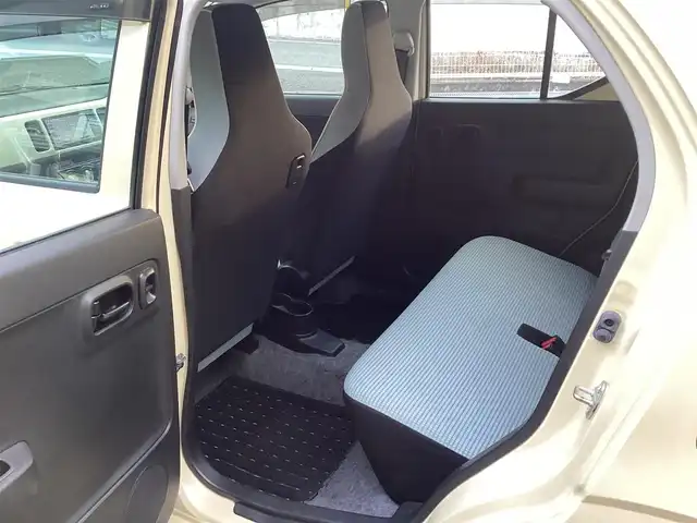 スズキ アルト L 奈良県 2017(平29)年 7万km シフォンアイボリーM 社外メモリーナビ(フルセグ・BT)/レーダーブレーキサポート/運転席シートヒーター/前後ドライブレコーダー/ETC/スペアキーあり/フロアマット/ドアバイザー