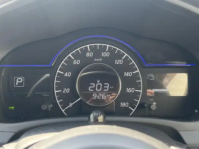 日産 ノート e－パワー X 秋田県 2018(平30)年 4.6万km ロゼブロンズ 純正ナビ/スマートキー/フルセグ/衝突軽減システム/ETC/ワンオーナー/コーナーセンサー/社外アルミ/アイドリングストップ/プッシュスタート/レーンキープアシスト/横滑り防止/純正フロアマット/純正ドアバイザー/オートエアコン/オートライト/パワーステアリング/パワーウィンドウ/保証書/取扱説明書/記録簿