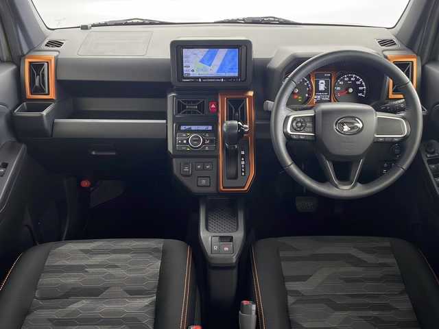 ダイハツ タフト G 鹿児島県 2021(令3)年 1.6万km ダークグリーン 禁煙車/衝突被害軽減ブレーキ/社外ナビTV/（AVIC-RZ811/CD/DVD/Bluetooth/フルセグTV)/社外バックカメラ/社外ETC/純正マッドガード/純正LEDオートライト/純正LEDフォグ/純正15インチアルミ/純正セキュリティアラーム/純正フロアマット/ガラスルーフ/レーンディパーチャーアラート/クリアランスソナー/リアプライバシーガラス/オート電動格納ミラー/前席シートヒーター/オートエアコン/スマートキー/プッシュエンジンスタート/新車時保証書/取扱い説明書