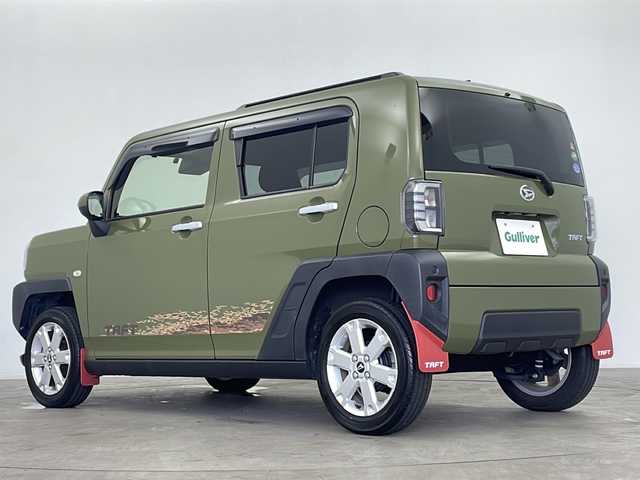 ダイハツ タフト G 鹿児島県 2021(令3)年 1.6万km ダークグリーン 禁煙車/衝突被害軽減ブレーキ/社外ナビTV/（AVIC-RZ811/CD/DVD/Bluetooth/フルセグTV)/社外バックカメラ/社外ETC/純正マッドガード/純正LEDオートライト/純正LEDフォグ/純正15インチアルミ/純正セキュリティアラーム/純正フロアマット/ガラスルーフ/レーンディパーチャーアラート/クリアランスソナー/リアプライバシーガラス/オート電動格納ミラー/前席シートヒーター/オートエアコン/スマートキー/プッシュエンジンスタート/新車時保証書/取扱い説明書