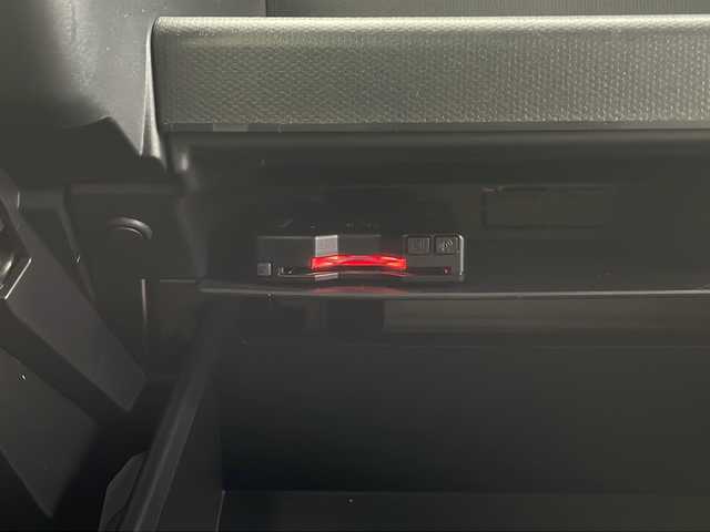 ダイハツ タフト G 鹿児島県 2021(令3)年 1.6万km ダークグリーン 禁煙車/衝突被害軽減ブレーキ/社外ナビTV/（AVIC-RZ811/CD/DVD/Bluetooth/フルセグTV)/社外バックカメラ/社外ETC/純正マッドガード/純正LEDオートライト/純正LEDフォグ/純正15インチアルミ/純正セキュリティアラーム/純正フロアマット/ガラスルーフ/レーンディパーチャーアラート/クリアランスソナー/リアプライバシーガラス/オート電動格納ミラー/前席シートヒーター/オートエアコン/スマートキー/プッシュエンジンスタート/新車時保証書/取扱い説明書