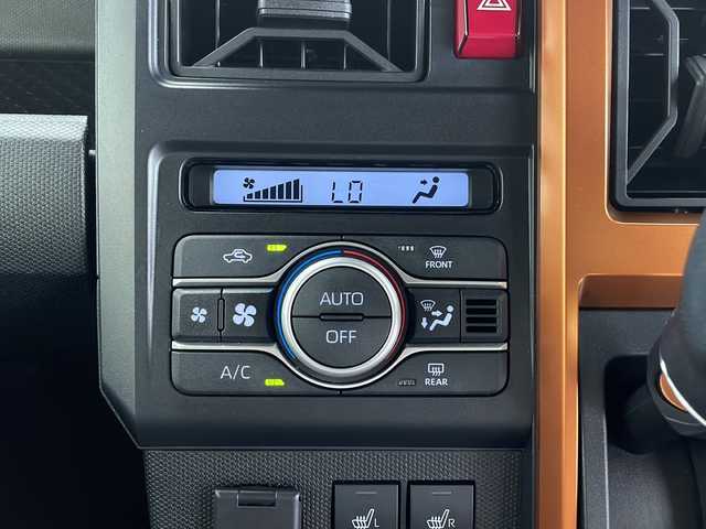 ダイハツ タフト G 鹿児島県 2021(令3)年 1.6万km ダークグリーン 禁煙車/衝突被害軽減ブレーキ/社外ナビTV/（AVIC-RZ811/CD/DVD/Bluetooth/フルセグTV)/社外バックカメラ/社外ETC/純正マッドガード/純正LEDオートライト/純正LEDフォグ/純正15インチアルミ/純正セキュリティアラーム/純正フロアマット/ガラスルーフ/レーンディパーチャーアラート/クリアランスソナー/リアプライバシーガラス/オート電動格納ミラー/前席シートヒーター/オートエアコン/スマートキー/プッシュエンジンスタート/新車時保証書/取扱い説明書