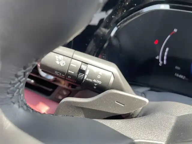 レクサス ＮＸ 350h バージョンL 東京都 2023(令5)年 1.7万km ソニッククォーツ パノラマルーフ/モデリスタエロ/3眼LEDヘッドライト/パノラマミックビューモニター/ヘッドアップディスプレイ/ルーフレール/デジタルインナーミラー/Lexus Safety System＋/・プリクラッシュセーフティ/・レーンチェンジアシスト/・オートマチックハイビーム/・レーダークルーズコントロール/・ブラインドスポットモニター/パーキングアシスト/シートヒーター/ベンチレーションシート/ハンドルヒーター/ビルトインETC2.0/ドライブレコーダー/パドルシフト/パワーバックドア