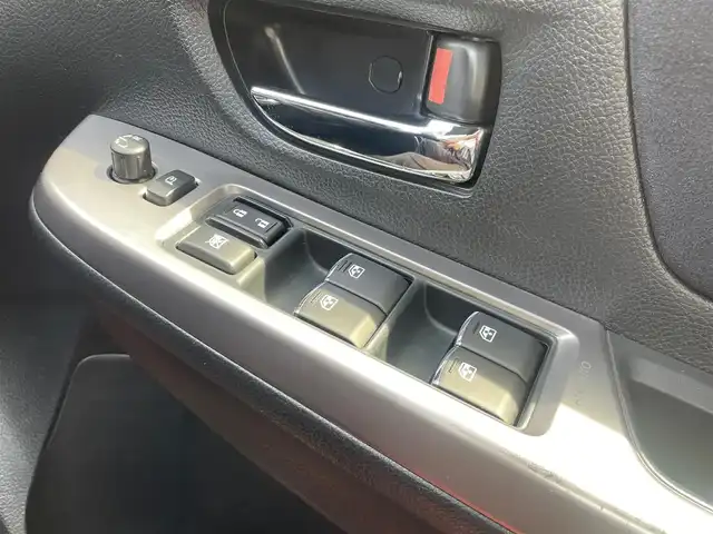 スバル ＷＲＸ ＳＴＩ STI 埼玉県 2015(平27)年 5.1万km クリスタルホワイトP /4WD/ターボ//6速MT//社外メモリナビ//フルセグTV//バックカメラ//CD/DVD/Bluetooth//スマートキー×2//ETC//LEDヘッドライト//W.サイド.カーテンエアバッグ//ABS//横滑り防止装置//オートライト//前後フォグランプ//純正エアロ//スモークフィルム//ドアバイザー//純正18インチAW//新車時保証書//取扱説明書