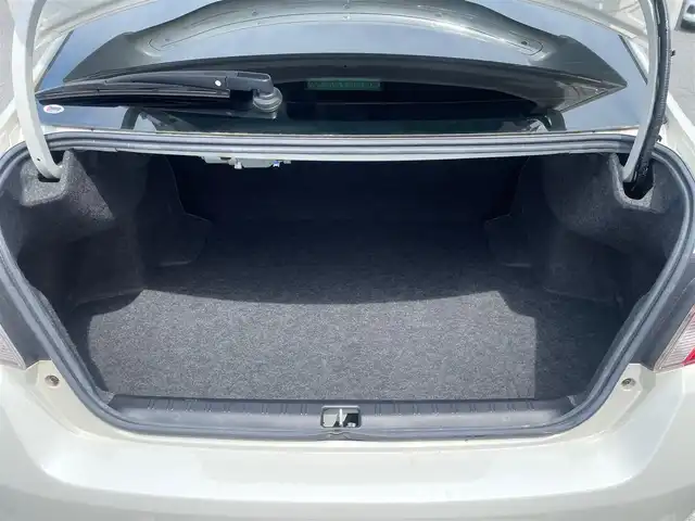 スバル ＷＲＸ ＳＴＩ STI 埼玉県 2015(平27)年 5.1万km クリスタルホワイトP /4WD/ターボ//6速MT//社外メモリナビ//フルセグTV//バックカメラ//CD/DVD/Bluetooth//スマートキー×2//ETC//LEDヘッドライト//W.サイド.カーテンエアバッグ//ABS//横滑り防止装置//オートライト//前後フォグランプ//純正エアロ//スモークフィルム//ドアバイザー//純正18インチAW//新車時保証書//取扱説明書