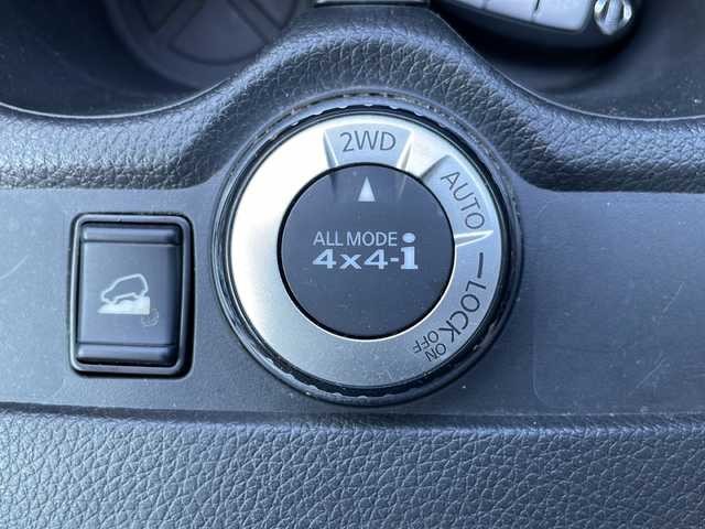 日産 エクストレイル 20Xi 道北・旭川 2018(平30)年 4.7万km チタニウムカーキ 4WD/ワンオーナー/純正SDナビ/ CD/DVD/BD/SD/MSV/AUX/USB/フルセグ/アラウンドビューモニター/デジタルインナーミラー /プロパイロット/エマージェンシーブレーキ/レーダークルーズコントロール/ブラインドスポットモニター/レーンキープ /コーナーセンサー /パワーバックドア /ビルトインETC/オートライト/LEDヘッドライト/フォグライト/純正フロアマット