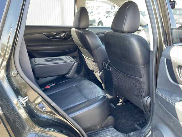 日産 エクストレイル 20Xi 道北・旭川 2018(平30)年 4.7万km チタニウムカーキ 4WD/ワンオーナー/純正SDナビ/ CD/DVD/BD/SD/MSV/AUX/USB/フルセグ/アラウンドビューモニター/デジタルインナーミラー /プロパイロット/エマージェンシーブレーキ/レーダークルーズコントロール/ブラインドスポットモニター/レーンキープ /コーナーセンサー /パワーバックドア /ビルトインETC/オートライト/LEDヘッドライト/フォグライト/純正フロアマット