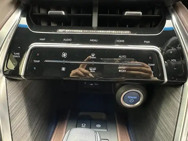 トヨタ ハリアー ハイブリッド Z レザーパッケージ 広島県 2020(令2)年 5.8万km プレシャスブラックパール 純正SDナビ(AM/FM/フルセグTV/Bluetooth)/調光パノラマルーフ/JBLサウンド/クルーズコントロール/全方位カメラ/レザーシート/シートヒーター/エアシート/パワーシート/デジタルインナーミラー/コーナーセンサー/純正19インチアルミホイール/純正フロアマット/ブラインドスポットモニター/ステアリングヒーター/オートライト/オートマチックハイビーム/LEDヘッドライト/フォグランプ