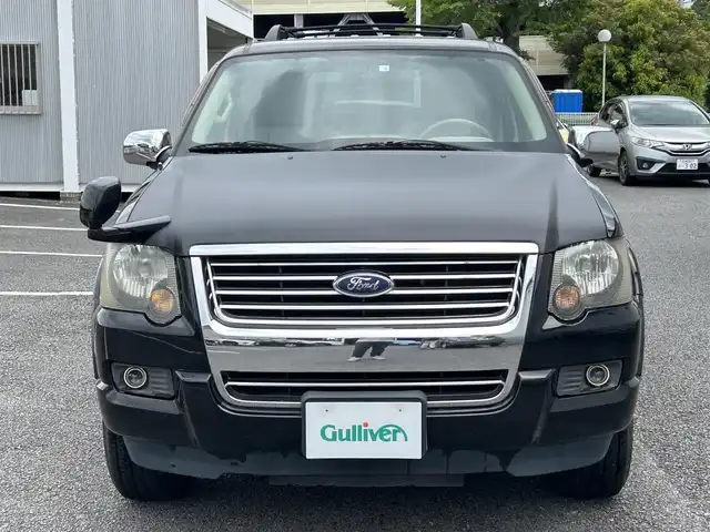 フォード エクスプローラー XLT 静岡県 2009(平21)年 10.2万km 黒 ユーザー買取車両/純正HDDナビ（CN-RA03D）/【CD/DVD/地デジTV】/純性AW17インチ/サンルーフ/バックカメラ/レザーシート/3列シート/ベンチシート/ルーフレール/純性フロアマット/シートヒーター/ETC/純性LEDライト