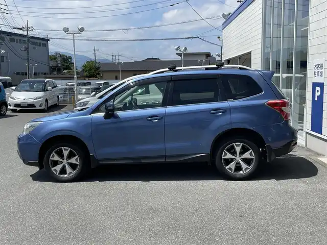 スバル フォレスター Xブレイク 山梨県 2014(平26)年 7.2万km クォーツブルーP (株)IDOMが運営する【じしゃロン甲府店】の自社ローン専用車両になります。こちらは現金またはオートローンご利用時の価格です。自社ローンご希望の方は別途その旨お申付け下さい/〇特別仕様車/〇４WD/〇アイサイトVer2/〇カロッツェリアメモリーナビ/フルセグTV・BT接続・DVD/〇BluetoothAudio/〇クルーズコントロール/〇パドルシフト/〇SIDrive/〇ルーフレール・ベースキャリア/〇シートヒーター/〇スペアキーｘ１