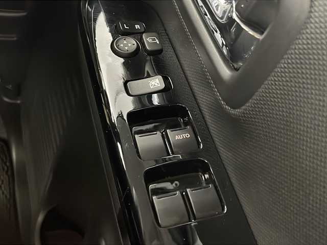 スズキ スペーシア カスタム HYBRID XS 栃木県 2018(平30)年 3.9万km アーバンブラウンパールメタリック 純正７インチナビ/（CD/DVD/FM・AM/SD/BT)/横滑り防止装置/レーンキープアシスト/衝突被害軽減装置/アイドリングストップ/クルーズコントロール/両側パワースライドドア/コーナーセンサー/D席シートヒーター/電動格納ミラー/ウインカーミラー/ステアリングリモコン/革巻きステアリング/オートエアコン/ドアバイザー/プッシュスタート/スペアキー/純正１５インチAW