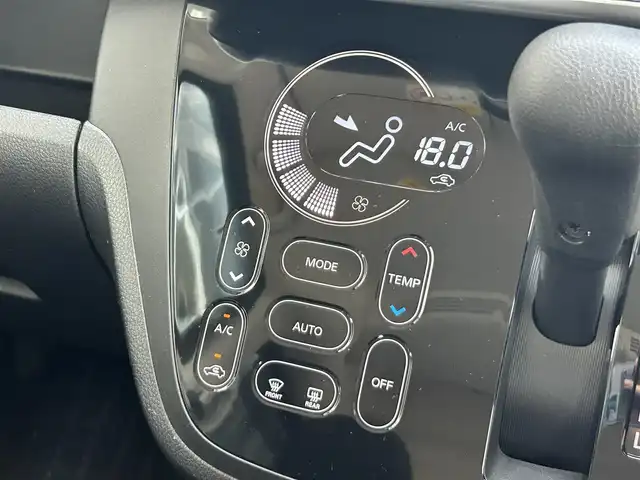 日産 デイズ ルークス ハイウェイスターX Gパッケージ 愛知県 2017(平29)年 4万km スパークリングレッド/ブラック エマージェンシーブレーキ/純正ＳＤナビ/フルセグＴＶ/ドラレコ/全周囲カメラ/ＢＴオーディオ/ＣＤ再生/両側電動スライドドア/ＬＥＤヘッドライト/フォグライト/オートハイビーム/純正フロアマット/純正１５ＡＷ