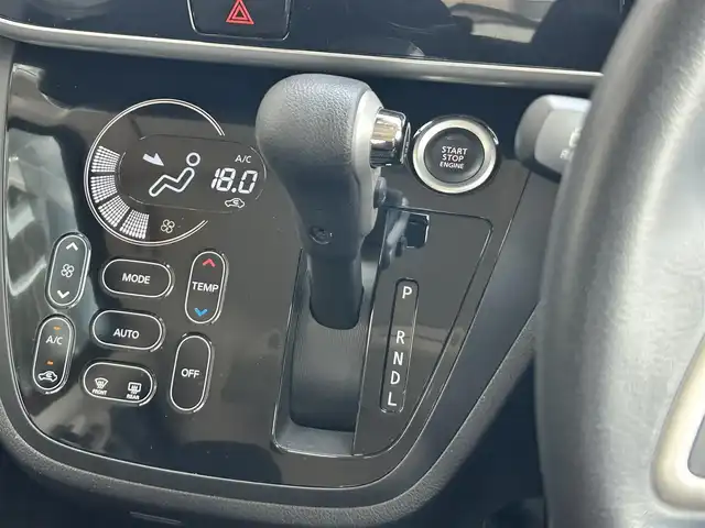 日産 デイズ ルークス ハイウェイスターX Gパッケージ 愛知県 2017(平29)年 4万km スパークリングレッド/ブラック エマージェンシーブレーキ/純正ＳＤナビ/フルセグＴＶ/ドラレコ/全周囲カメラ/ＢＴオーディオ/ＣＤ再生/両側電動スライドドア/ＬＥＤヘッドライト/フォグライト/オートハイビーム/純正フロアマット/純正１５ＡＷ