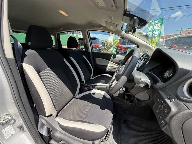 日産 ノート e－パワー B 千葉県 2020(令2)年 2.1万km ブリリアントシルバー 純正ナビ（AM/FM/CD/DVD）/デジタルインナービューモニター/バックカメラ・フロントカメラ/コーナーセンサー/横滑り防止装置/レーンキープアシスト/ETC/前後ドライブレコーダー/LEDヘッドライト/オートライト/オートエアコン