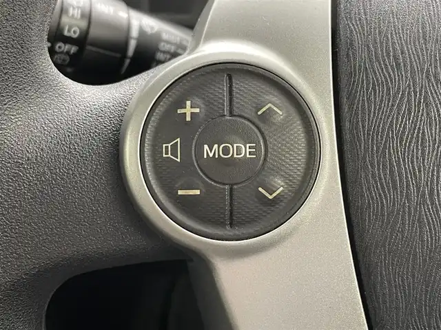 トヨタ アクア S 大分県 2014(平26)年 6.4万km グレーメタリック 社外ナビ　CN-R300WD/(CD/DVD/SD/フルセグ)/バックカメラ/ＥＴＣ/プッシュスタート/スマートキー×２/電動格納ウィンカーミラー/車両接近お知らせ機能/ヘッドライトレベライザー/ドアバイザー/ＬＥＤヘッドライト/純正フロアマット