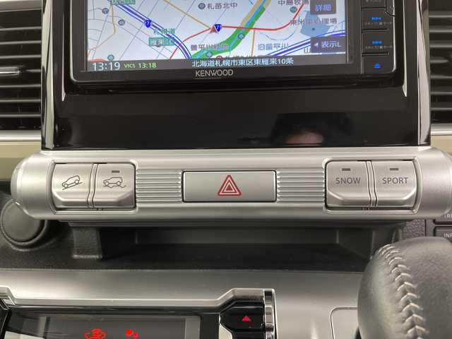 スズキ クロスビー HYBRID MZ 道央・札幌 2024(令6)年 2.7万km メロウディープレッドパール/ミネラルグレー2トーン ・４WD/・スズキセーフティーサポート/・デュアルカメラブレーキサポート/・レーダークルーズコントロール/・社外SDナビ（BT/CD/SD/ワンセグTV）/・バックカメラ/パドルシフト/・前席シートヒーター/・ステアリングスイッチ/・アイドリングストップ/・LEDオートライトオートマチックハイビーム/・プッシュスタート/スマートキー/・ETC/・電動格納ミラー/・ダウンヒルアシスト