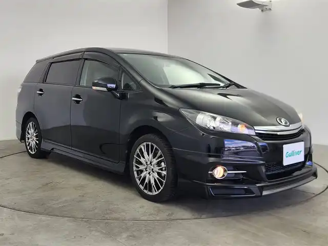 トヨタ ウィッシュ 1．8S モノトーン 愛知県 2013(平25)年 9.9万km ブラック admirationフルエアロ/7人乗り/純正7インチナビ/Bluetooth/バックカメラ/ワンセグTV/横滑り防止装置/オートライト/LEDヘッドライト/フォグランプ/ドライブレコーダー/ETC/社外AW/パドルシフト/3列シート/プッシュスタート/スマートキー