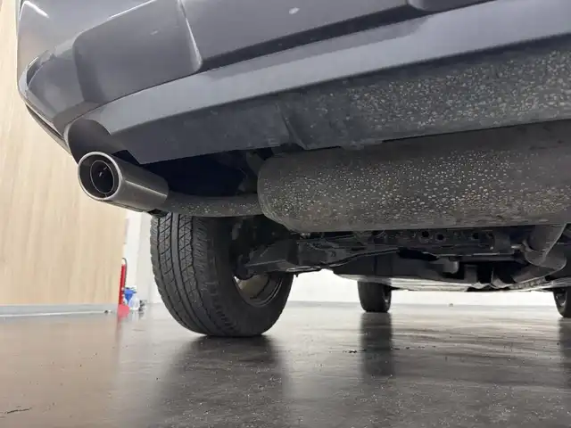 トヨタ ＲＡＶ４ アドベンチャー オフロードPKG 三重県 2021(令3)年 6.4万km アティチュードブラックマイカ ガソリン/フルタイム4WD/MTモード付フロアCVT/純正 9インチ ディスプレイオーディオ/（FM/AM/TV/Bluetooth/USB/iPod/Miracast/AppleCarPlay/AndroidAuto）/バックガイドモニター/ビルトイン ETC/Toyota Safety Sense/●プリクラッシュセーフティ/●レーントレーシングアシスト/●オートハイビーム/●レーダークルコン/●ロードサインアシスト/・ブラインドスポットモニター/・リヤクロストラフィックアラート/・パーキングサポートブレーキ（前後静止物・後方接近車両）/・先行車発進告知/装備/●合皮シート/●パワーシート（Dメモリー付8way＆ランバーサポート）/●シートヒーター＆ベンチレーション（D/N）/●ステアリングヒーター/●左右独立オートエアコン/●ステアリングスイッチ/●オートライト/●LEDヘッドランプ/●フロントフォグランプ/●プッシュスタート/●純正18inAW（オフロードパッケージ専用マットブラック塗装）/●スマートキーx2/・保/取/マルチ取/など