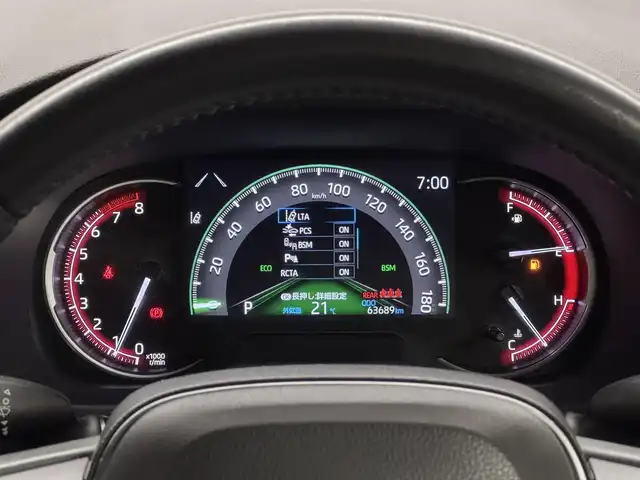 トヨタ ＲＡＶ４ アドベンチャー オフロードPKG 三重県 2021(令3)年 6.4万km アティチュードブラックマイカ ガソリン/フルタイム4WD/MTモード付フロアCVT/純正 9インチ ディスプレイオーディオ/（FM/AM/TV/Bluetooth/USB/iPod/Miracast/AppleCarPlay/AndroidAuto）/バックガイドモニター/ビルトイン ETC/Toyota Safety Sense/●プリクラッシュセーフティ/●レーントレーシングアシスト/●オートハイビーム/●レーダークルコン/●ロードサインアシスト/・ブラインドスポットモニター/・リヤクロストラフィックアラート/・パーキングサポートブレーキ（前後静止物・後方接近車両）/・先行車発進告知/装備/●合皮シート/●パワーシート（Dメモリー付8way＆ランバーサポート）/●シートヒーター＆ベンチレーション（D/N）/●ステアリングヒーター/●左右独立オートエアコン/●ステアリングスイッチ/●オートライト/●LEDヘッドランプ/●フロントフォグランプ/●プッシュスタート/●純正18inAW（オフロードパッケージ専用マットブラック塗装）/●スマートキーx2/・保/取/マルチ取/など