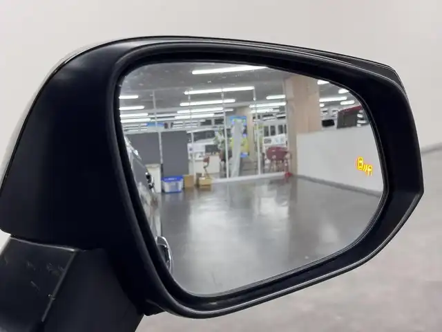 トヨタ ＲＡＶ４ アドベンチャー オフロードPKG 三重県 2021(令3)年 6.4万km アティチュードブラックマイカ ガソリン/フルタイム4WD/MTモード付フロアCVT/純正 9インチ ディスプレイオーディオ/（FM/AM/TV/Bluetooth/USB/iPod/Miracast/AppleCarPlay/AndroidAuto）/バックガイドモニター/ビルトイン ETC/Toyota Safety Sense/●プリクラッシュセーフティ/●レーントレーシングアシスト/●オートハイビーム/●レーダークルコン/●ロードサインアシスト/・ブラインドスポットモニター/・リヤクロストラフィックアラート/・パーキングサポートブレーキ（前後静止物・後方接近車両）/・先行車発進告知/装備/●合皮シート/●パワーシート（Dメモリー付8way＆ランバーサポート）/●シートヒーター＆ベンチレーション（D/N）/●ステアリングヒーター/●左右独立オートエアコン/●ステアリングスイッチ/●オートライト/●LEDヘッドランプ/●フロントフォグランプ/●プッシュスタート/●純正18inAW（オフロードパッケージ専用マットブラック塗装）/●スマートキーx2/・保/取/マルチ取/など