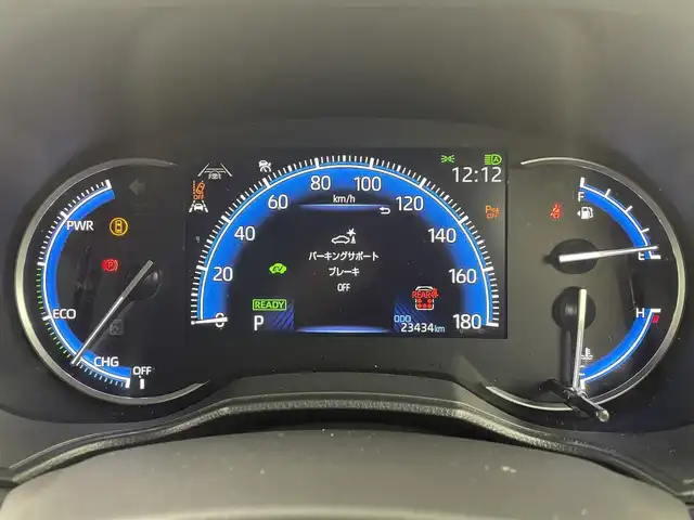 トヨタ ヴォクシー ハイブリッド S－Z 大阪府 2023(令5)年 2.4万km グリッターブラックガラスフレーク 禁煙車/トヨタセーフティセンス/　・プリクラッシュセーフティ　PCS/　・レーントレーシングアシスト　LTA/　・レーンディパーチャーアラート　LDA/　・レーダークルーズコントロール　ACC/　・ロードサインアシスト　RSA/　・フロントクロストラフィックアラート　FCTA/　・リアクロストラフィックアラート　RCTA/　・プロアクティブドライビングアシスト　PDA/　・パーキングサポートブレーキ　PSB/　・発信遅れ告知機能　TMN/純正ディスプレイオーディオ/　Bluetooth/フルセグ/CD/DVD/バックカメラ/両側パワースライドドア/ハーフレザーシート/前席シートヒーター/LEDオートライト/オートマチックハイビーム　AHB/フォグランプ/純正17インチアルミホイール/スマートキー/ETC2.0/フロアマット/ドアバイザー