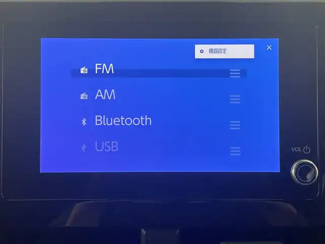 トヨタ ヴォクシー ハイブリッド S－Z 大阪府 2023(令5)年 2.4万km グリッターブラックガラスフレーク 禁煙車/トヨタセーフティセンス/　・プリクラッシュセーフティ　PCS/　・レーントレーシングアシスト　LTA/　・レーンディパーチャーアラート　LDA/　・レーダークルーズコントロール　ACC/　・ロードサインアシスト　RSA/　・フロントクロストラフィックアラート　FCTA/　・リアクロストラフィックアラート　RCTA/　・プロアクティブドライビングアシスト　PDA/　・パーキングサポートブレーキ　PSB/　・発信遅れ告知機能　TMN/純正ディスプレイオーディオ/　Bluetooth/フルセグ/CD/DVD/バックカメラ/両側パワースライドドア/ハーフレザーシート/前席シートヒーター/LEDオートライト/オートマチックハイビーム　AHB/フォグランプ/純正17インチアルミホイール/スマートキー/ETC2.0/フロアマット/ドアバイザー