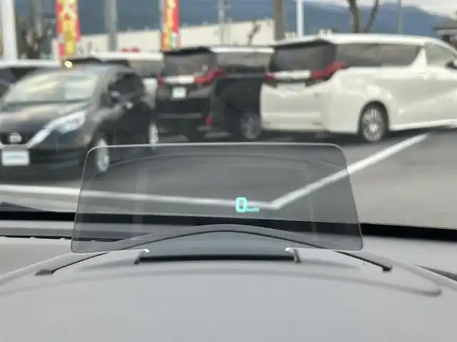 マツダ デミオ 13S ブラックレザーリミテッド 愛媛県 2016(平28)年 4万km スノーフレイクホワイトパールマイカ 純正7型ナビ(AM/FM/BT/フルセグTV)/前後ドライブレコーダー/黒半革温シート/ヘッドアップディスプレイ/アイドリングストップ/LEDヘッドライト/純正フロアマット/電格ミラー/ドアバイザー/トノカバー/オートライト/ETC/シガーソケット/ISOFIX/現状サマー(純正AW)(185/65/R15)/YOKOHAMA BluEarth-A