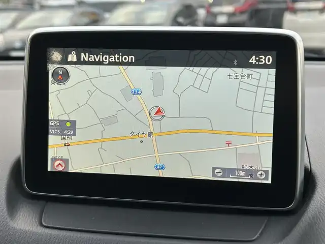マツダ デミオ 13S ブラックレザーリミテッド 愛媛県 2016(平28)年 4万km スノーフレイクホワイトパールマイカ 純正7型ナビ(AM/FM/BT/フルセグTV)/前後ドライブレコーダー/黒半革温シート/ヘッドアップディスプレイ/アイドリングストップ/LEDヘッドライト/純正フロアマット/電格ミラー/ドアバイザー/トノカバー/オートライト/ETC/シガーソケット/ISOFIX/現状サマー(純正AW)(185/65/R15)/YOKOHAMA BluEarth-A
