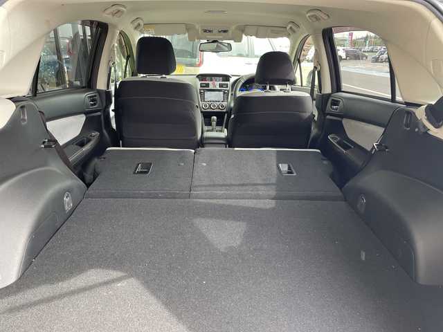 スバル インプレッサ ＸＶ ハイブリッド 2．0i－L アイサイト 愛知県 2016(平28)年 6.2万km クリスタルブラックシリカ 純正ナビ/アイサイト/レーダークルーズコントロール/バックカメラ/パワーシート/純正アルミホイール/ルーフレール/LEDヘッドライト/パドルシフト/オートライト/ETC/４WD/衝突軽減システム/フルセグ/CD DVD/Bluetooth/ステアリングスイッチ/スマートキー/プッシュスタート