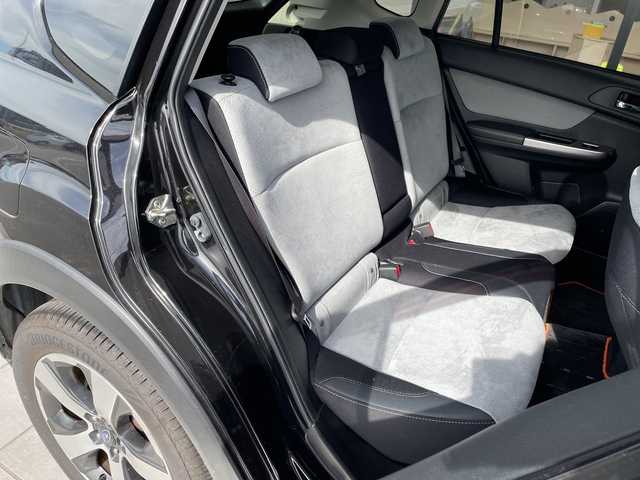 スバル インプレッサ ＸＶ ハイブリッド 2．0i－L アイサイト 愛知県 2016(平28)年 6.2万km クリスタルブラックシリカ 純正ナビ/アイサイト/レーダークルーズコントロール/バックカメラ/パワーシート/純正アルミホイール/ルーフレール/LEDヘッドライト/パドルシフト/オートライト/ETC/４WD/衝突軽減システム/フルセグ/CD DVD/Bluetooth/ステアリングスイッチ/スマートキー/プッシュスタート